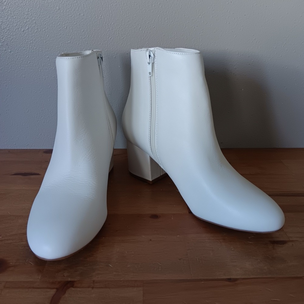 Aldo Ankle Boots Women 7.5 White Block Heel Side Zip Almond Toe Booties
